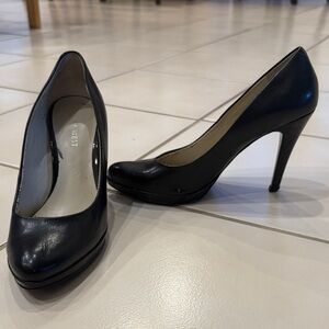 Nine West Classic Black Heels